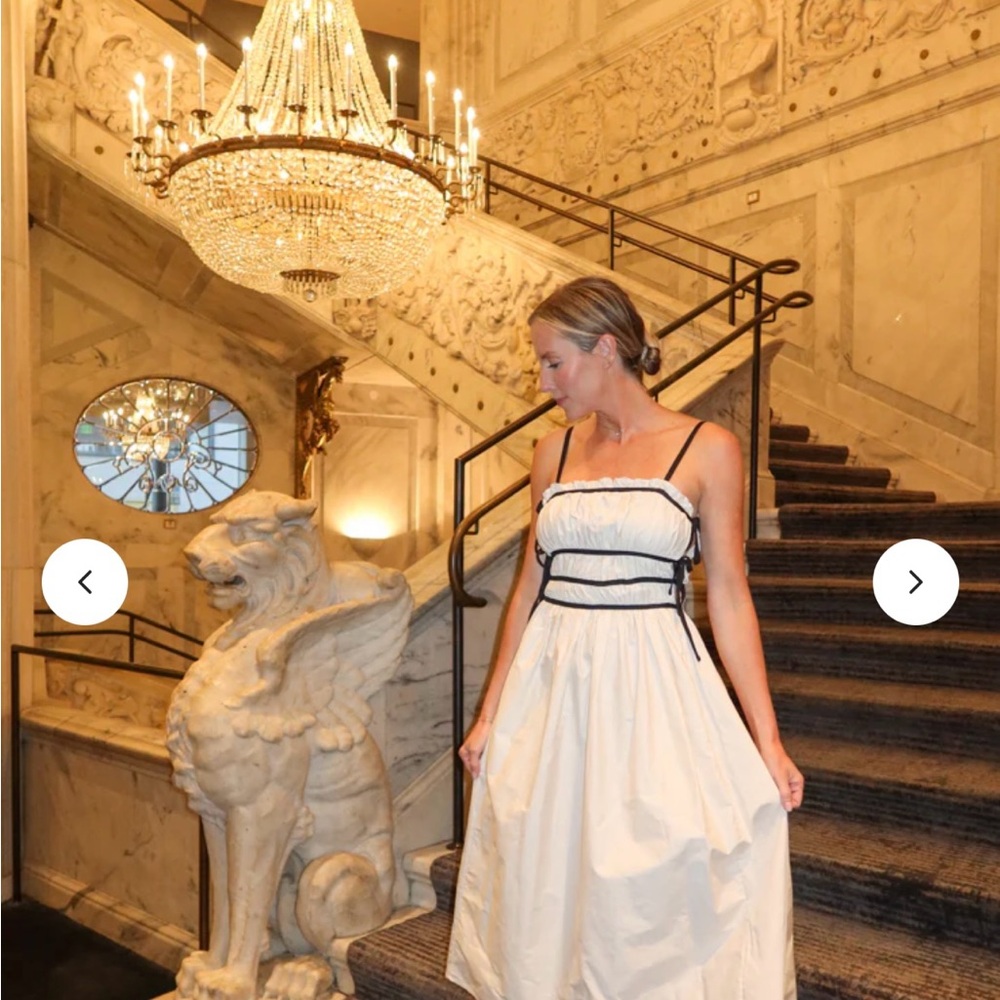 Vestique Evening Muse Dress